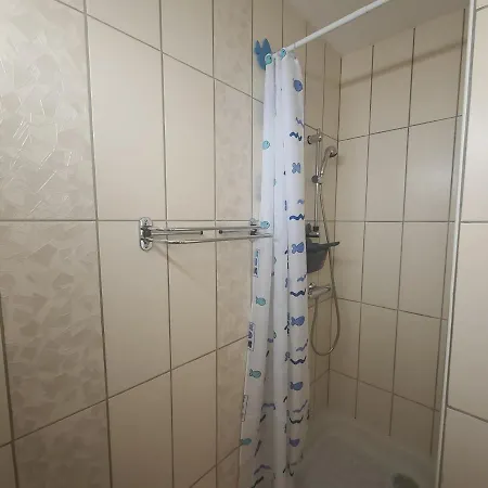Apartment Argeles: Climatise Proche Avec Balcon, 4 Couchages - Fr-1-309-386 Argeles-sur-Mer