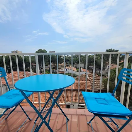 Argeles: Climatise Proche Avec Balcon, 4 Couchages - Fr-1-309-386 Apartment *
